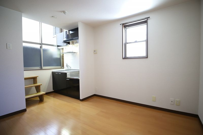 POLARIS STAR 周船寺の居間・リビング