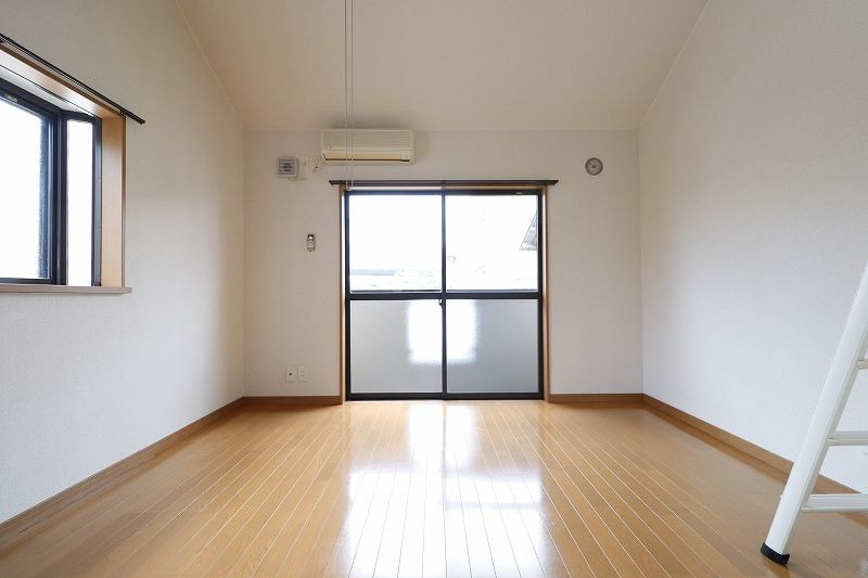 ステラポラリス愛宕の居間・リビング