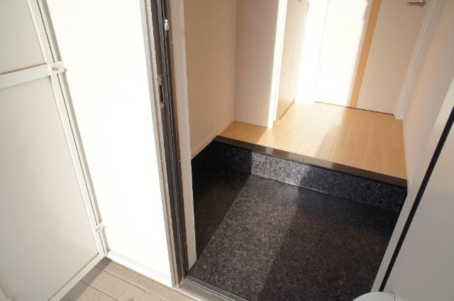 【玄関】 | メルヴェイユ | 玄関