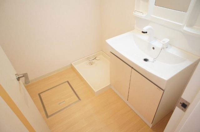 【洗面所】 | メルヴェイユ | 洗面