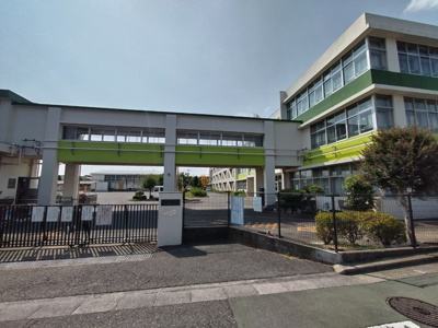昭島市立中神小学校まで400m