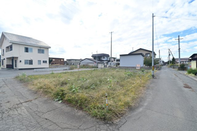 【外観】 | 黒石市幸町　土地　三方道路　