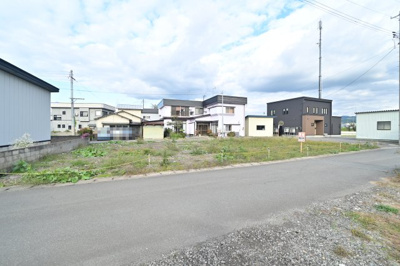 【外観】 | 黒石市幸町　土地　三方道路　