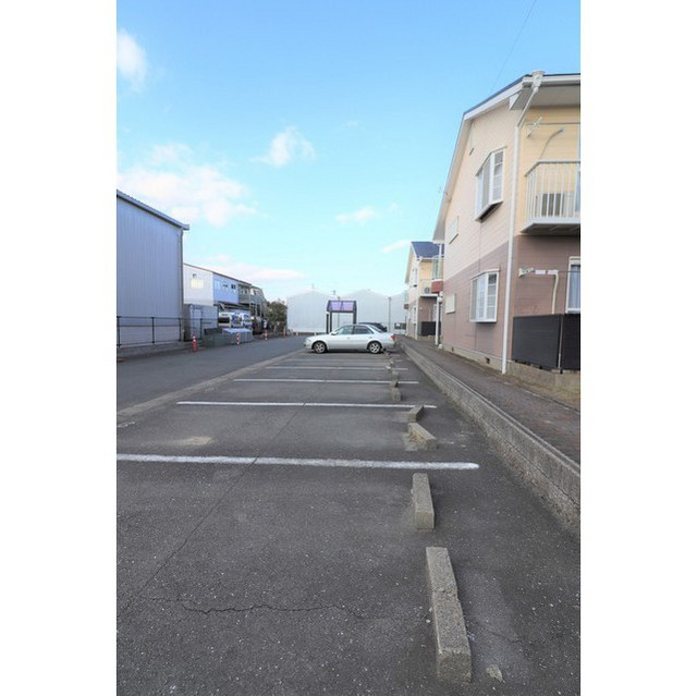 Ｋ’ｓ　ＨＯＵＳＥ　の駐車場