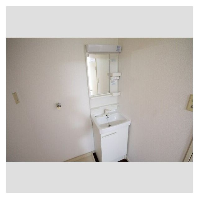Ｋ’ｓ　ＨＯＵＳＥ　の洗面所
