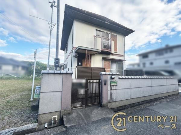 生駒郡平群町春日丘２丁目　一戸建の外観|■現地撮影写真■近鉄生駒線「竜田川駅」徒歩７分の立地です！お気軽にお問い合わせください。