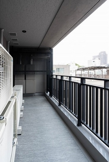 港区白金台５丁目の賃貸マンションのバルコニー