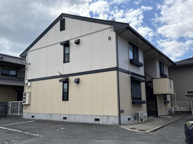 セジュール清水 Ｂ棟の外観