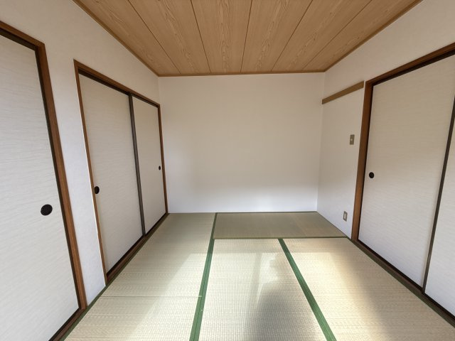セジュール清水 Ｂ棟の寝室