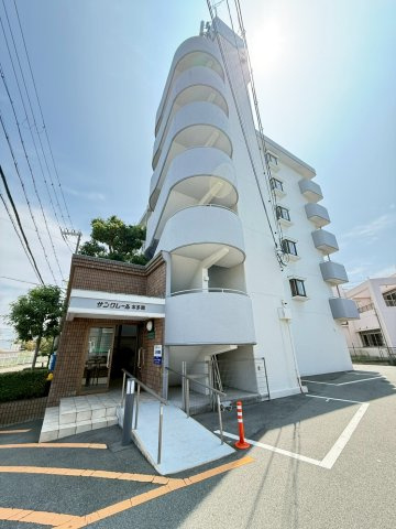 サンクレール本多聞の外観