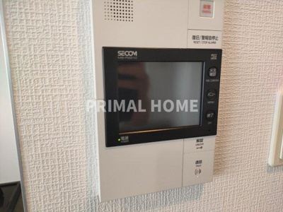 【セキュリティ】 | クリオレジダンス横濱ベイサイド | 来客はこちらで確認。モニター付きインターフォンです。