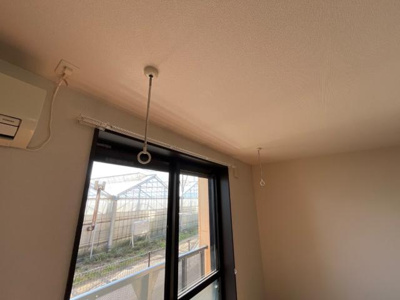 【設備】 | フォレストヒルズ | 室内照明物干し