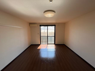 【内装】 | フォレストヒルズ | 洋室