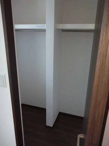 ル・メイユール東宮野目A棟の収納