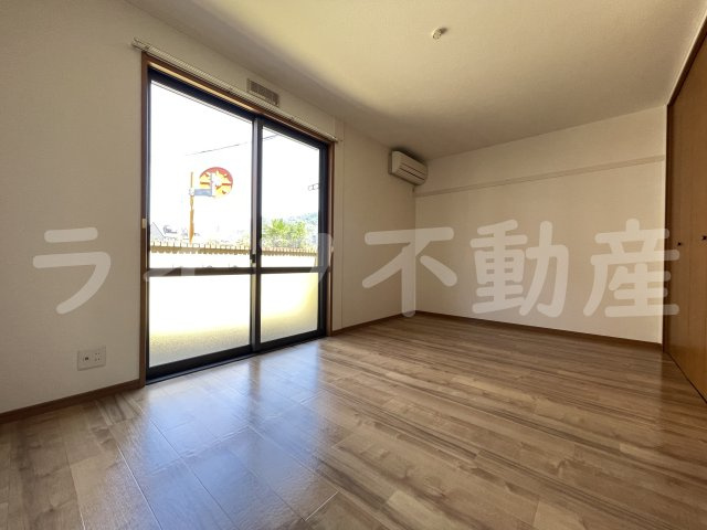 パルティーダの内装|おしゃれな内装です