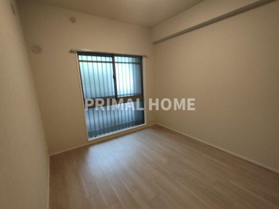 【洋室】 | シティウインズ東神奈川 | 主寝室にピッタリの居室です。