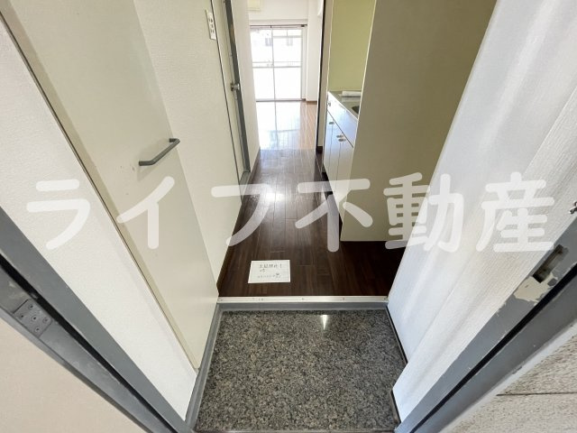 メゾンドーム千成の玄関|毎日通る玄関はこちらです