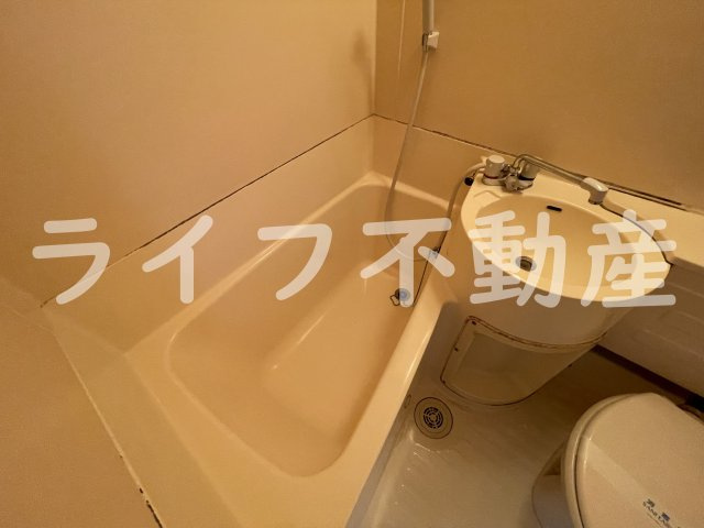 メゾンドーム千成の浴室|コンパクトで使いやすいお風呂です