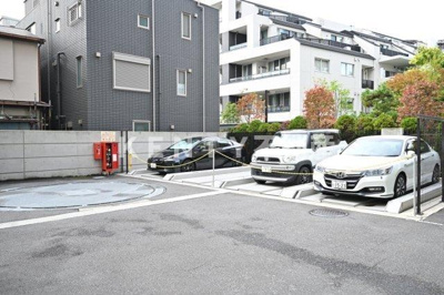 【駐車場】 | オーベル馬込ｉＬ | カースペースがあります