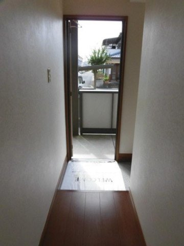 モナリエ池田新町の玄関