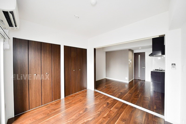 【洋室】レジデンシャルヒルズ博多サウス