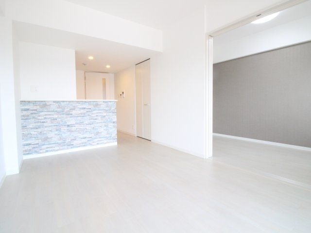 グランパシフィック花園Luxeの居間・リビング|ゆったり過ごせる居間です