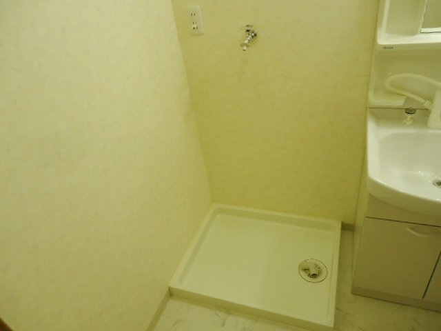 グリーンコートＦＫのその他|洗濯機置場