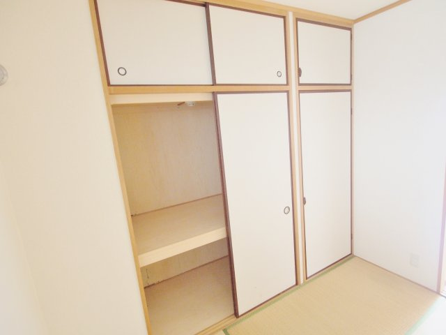 サイプレスビルの収納