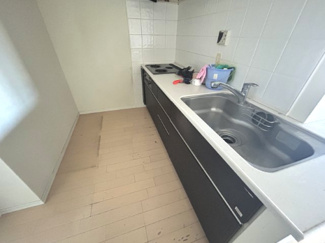 【キッチン】 | グランシティ八千代緑が丘 | カウンターキッチンは料理の為の配慮をしたシステムキッチン仕様です。