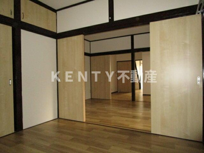 【内装】 | 内山荘 | 明るい室内です