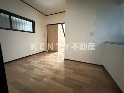 【内装】 | 内山荘 | 内装は落ち着いています