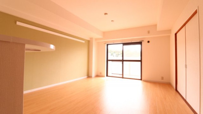 【居間・リビング】 | コモンパレス清水が丘