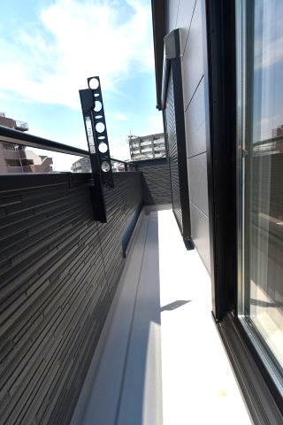 高松1丁目・新築戸建のバルコニー