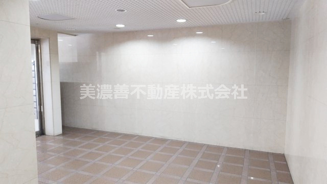 ６５７３７　ﾀﾞｲｱﾊﾟﾚｽ･ｽﾃｰｼｮﾝﾌﾟﾗｻﾞ新岐阜のその他