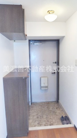６５７３７　ﾀﾞｲｱﾊﾟﾚｽ･ｽﾃｰｼｮﾝﾌﾟﾗｻﾞ新岐阜の玄関