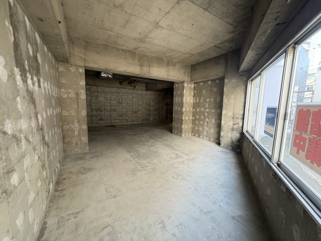 ボントンビルの内装