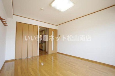 【居間・リビング】 | ブラウンハイム朝生田