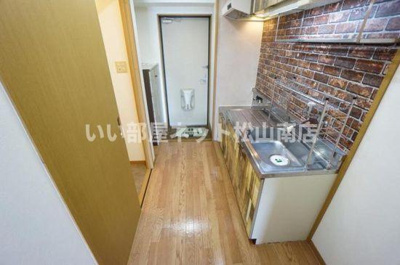 【キッチン】 | ブラウンハイム朝生田