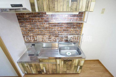 【キッチン】 | ブラウンハイム朝生田