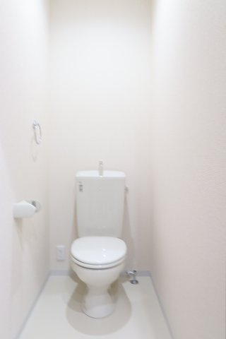 あま市森５－２１－３４ＧＩＭＵＣＯのトイレ