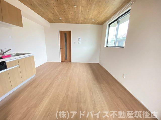 【居間・リビング】