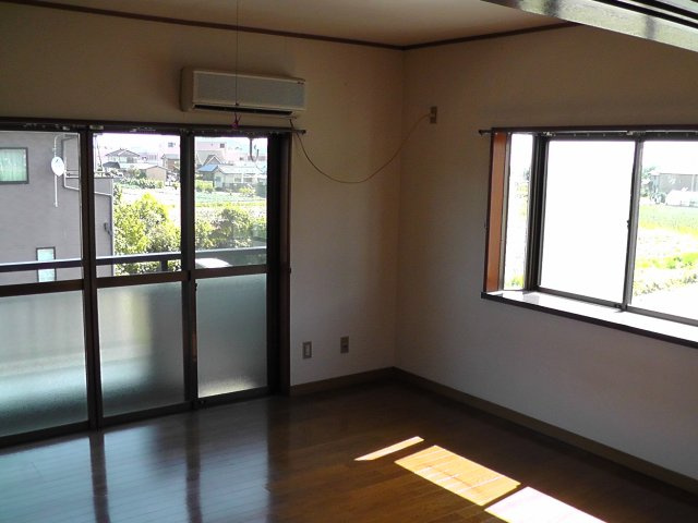 パールハイツ小林Ⅱの洋室