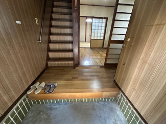 【玄関】 | 尼崎市西立花町１丁目中古戸建 | 玄関です♪