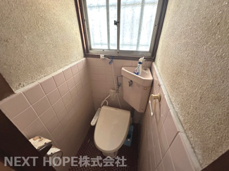 【トイレ】 | 尼崎市西立花町１丁目中古戸建 | トイレは温水洗浄便座です♪※性能保証はございません。