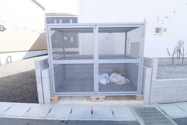 郡山市富久山町福原第21　　　1号棟　　　行健小学校、明健中学区のその他|ゴミ置き場