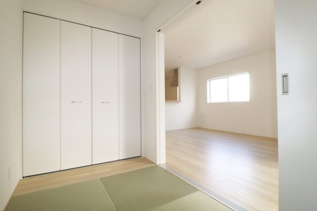 郡山市富久山町福原第21　　　1号棟　　　行健小学校、明健中学区の和室