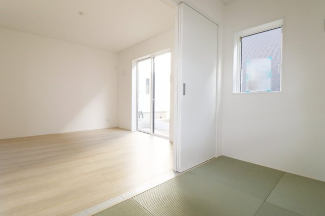 郡山市富久山町福原第21　　　1号棟　　　行健小学校、明健中学区の和室