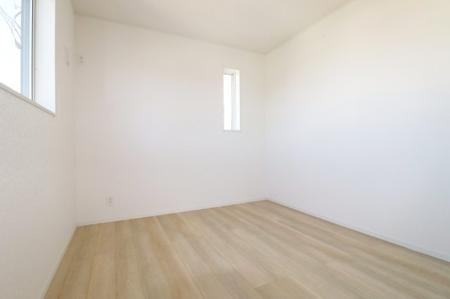 郡山市富久山町福原第21　　　1号棟　　　行健小学校、明健中学区の洋室