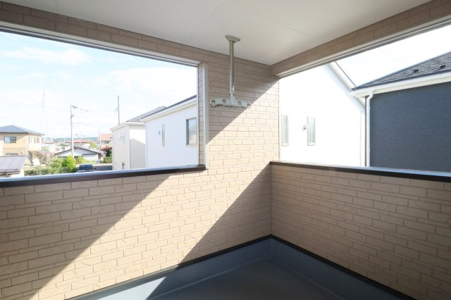 郡山市富久山町福原第21　　　1号棟　　　行健小学校、明健中学区のバルコニー