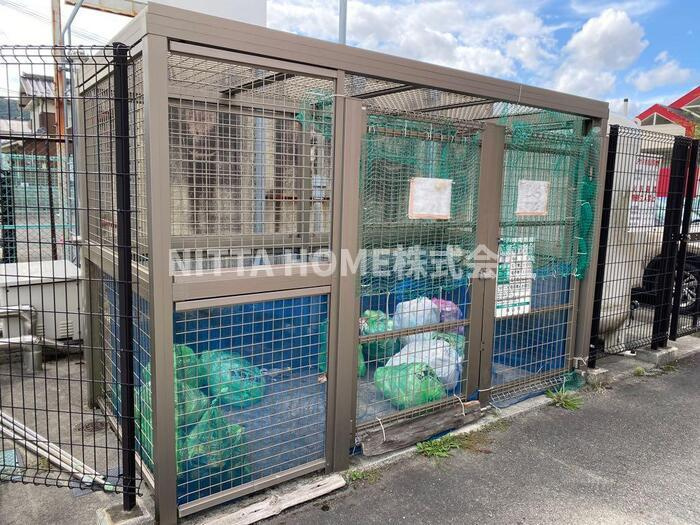 コンフォール・ヴィラ　Ｄ棟のその他共用部分|ごみ捨て場も完備！